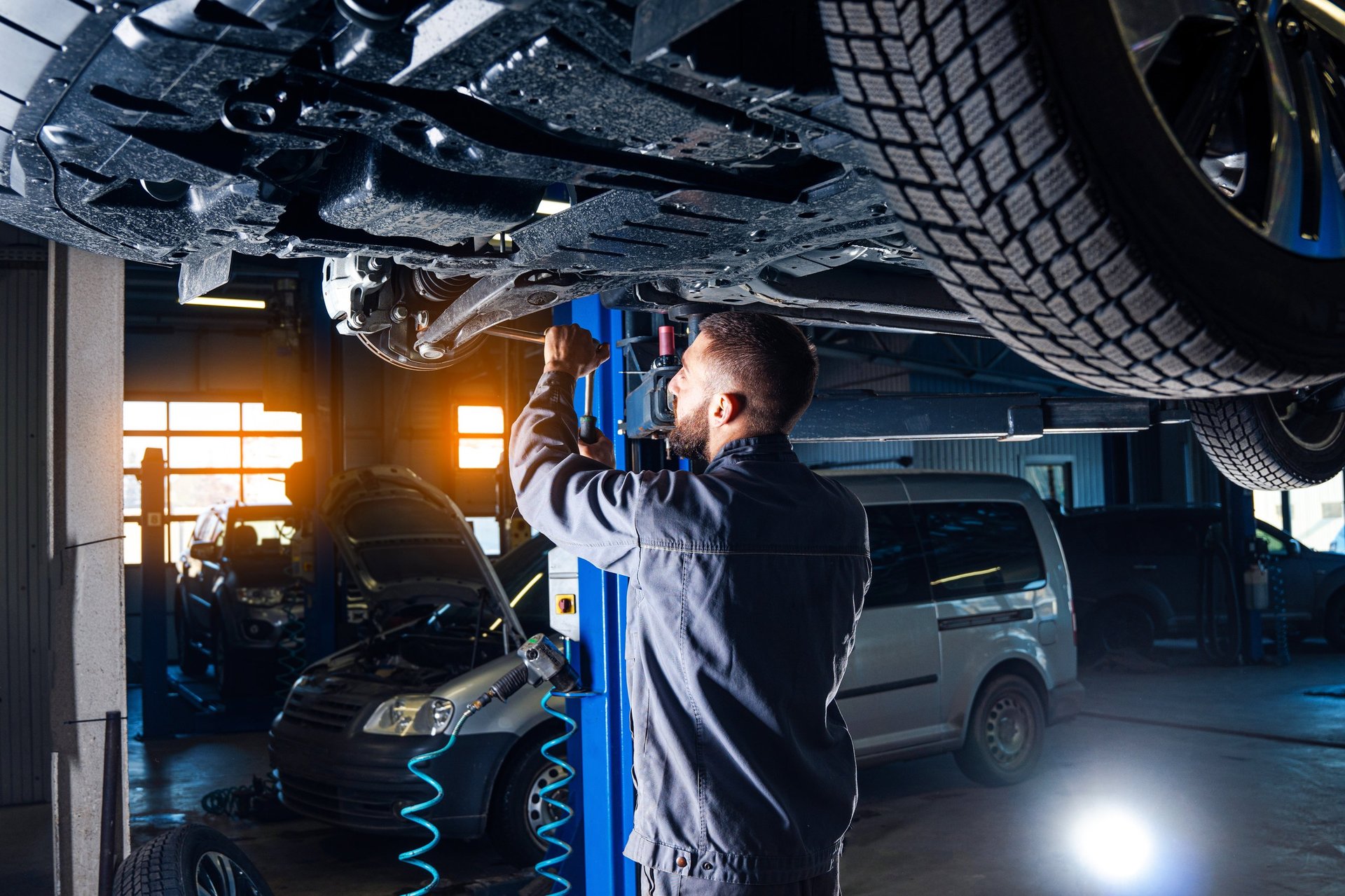 Auto service station